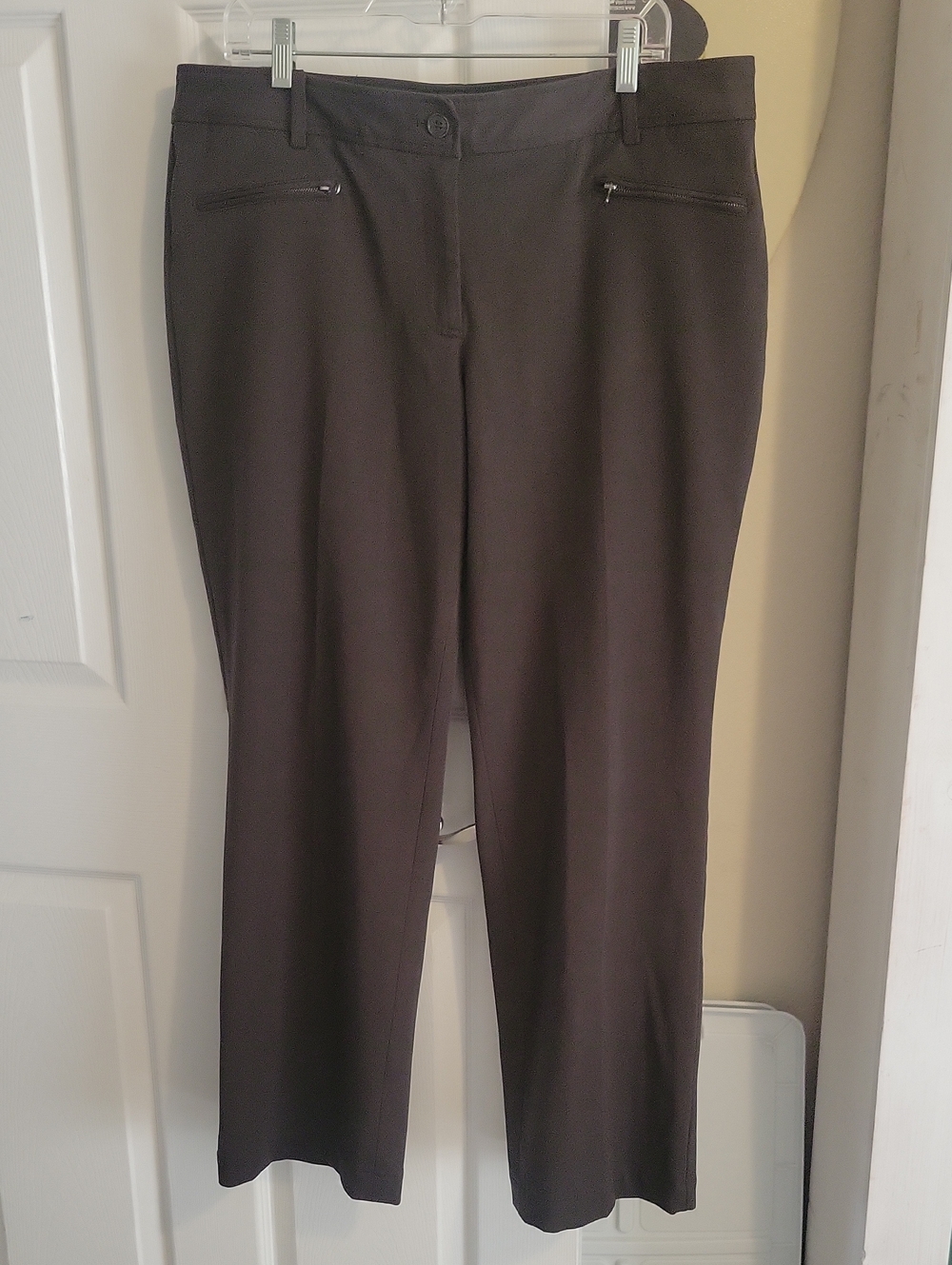 Talbots Sz16 Straight Leg  Dress Pants for Women - Tailored Professional Style
